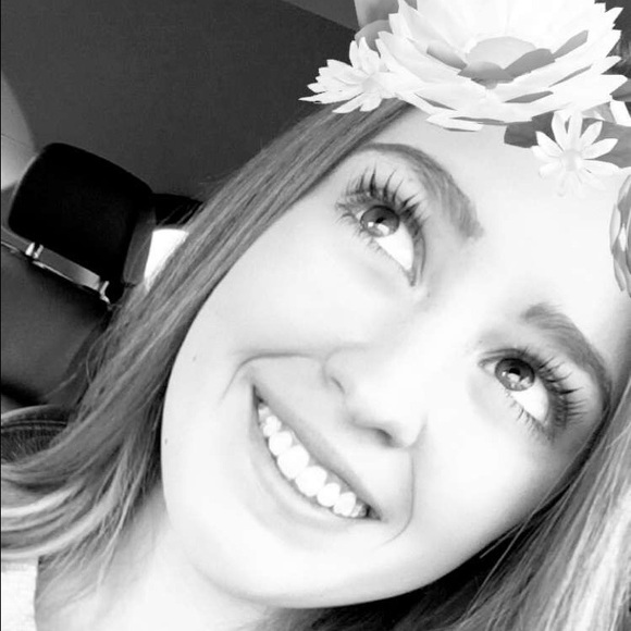 lindseyylew