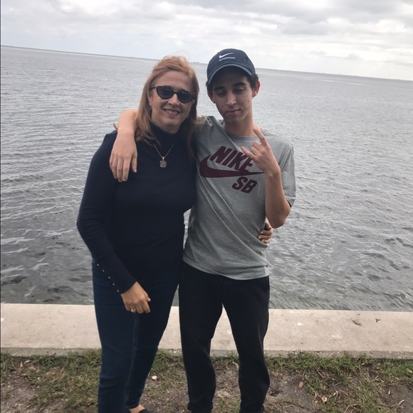 luisluis_luis