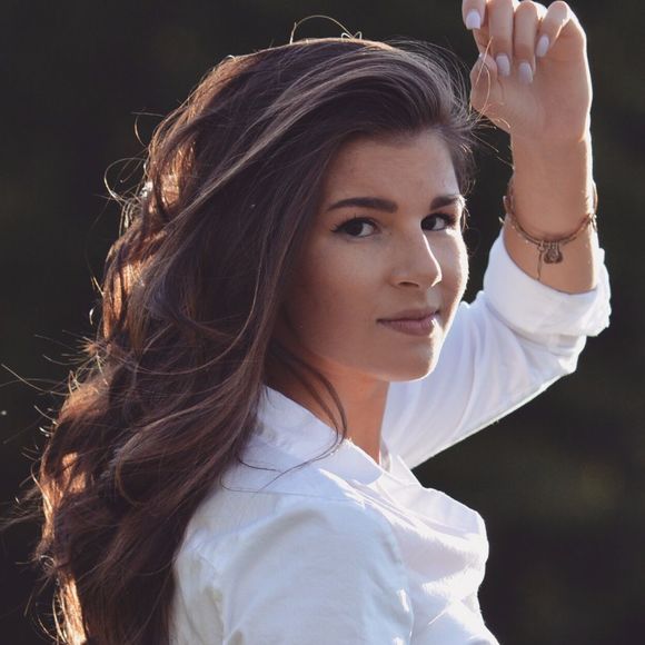 claudiadionne19