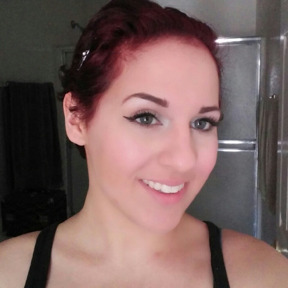 nikkih0423