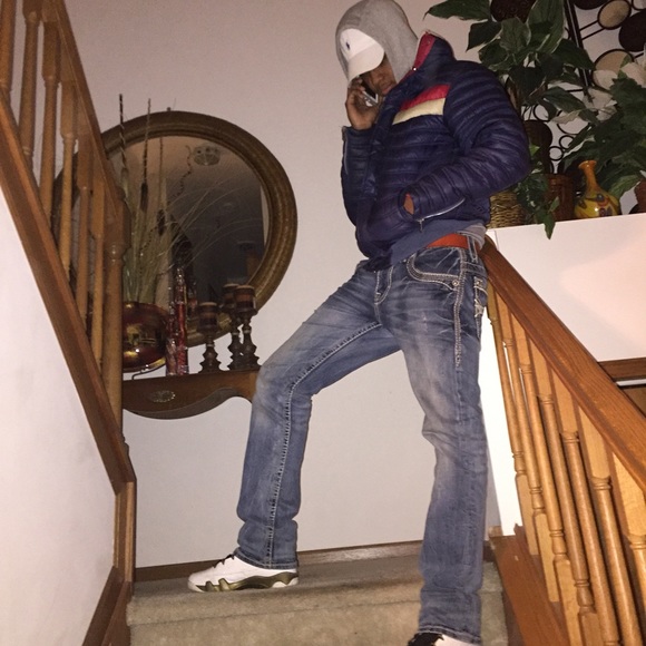 vjay88