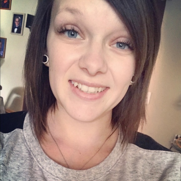 aniessalyne