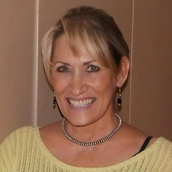 deboramacbeth