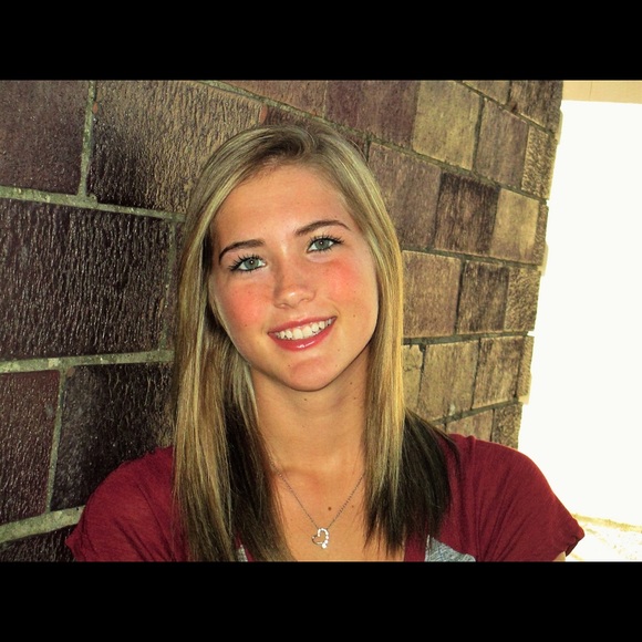 alyssavs1999