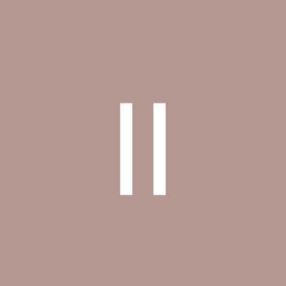 Poshmark profile picture for @imply
