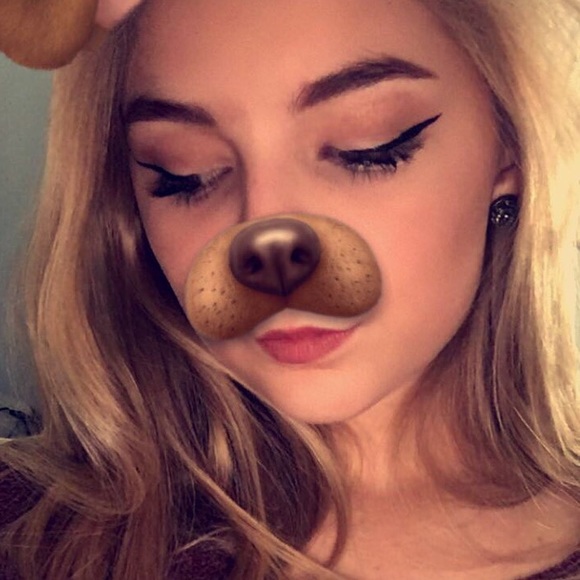 elise_webb17