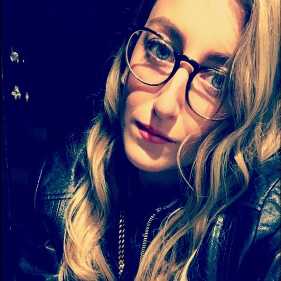 carolinemann18