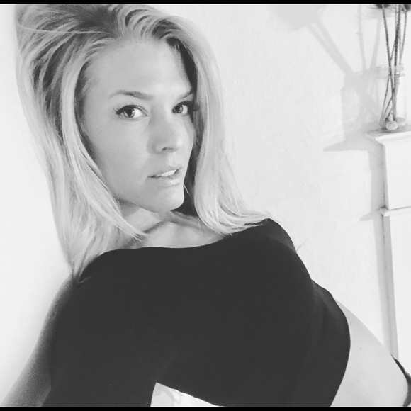 danielleackelly