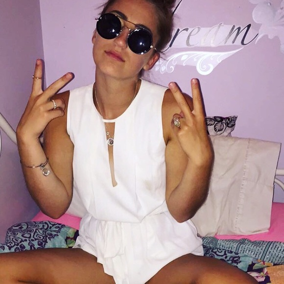 kara_singleton