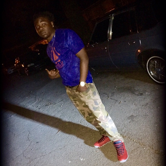 tblack02