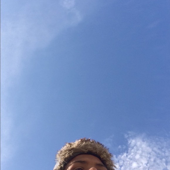 Poshmark profile picture for @standoff