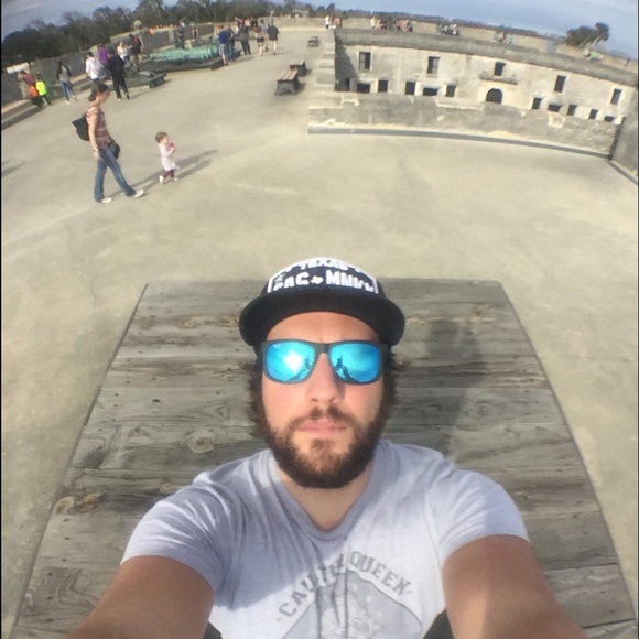 chris_sauz