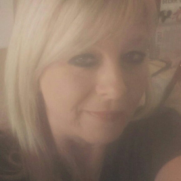 debbielooney