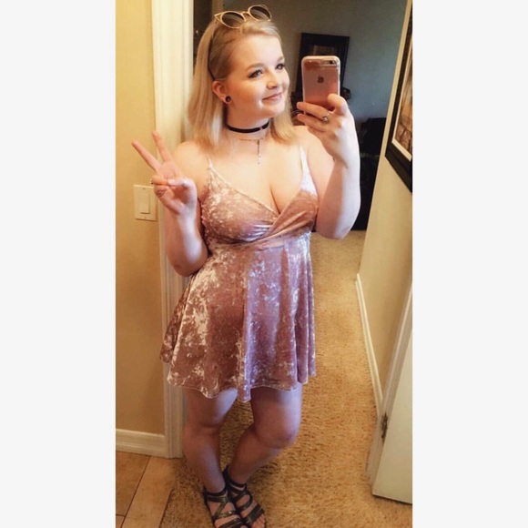 tesia94