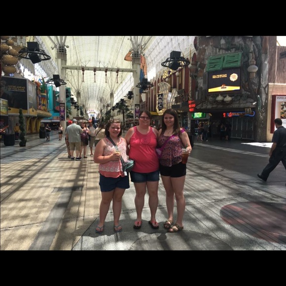 danelle_98
