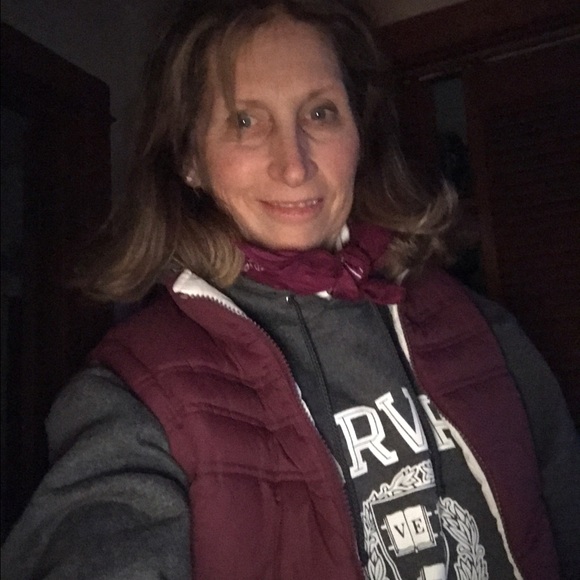 lauriearnason