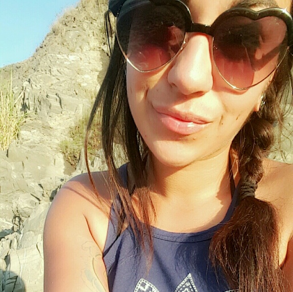 dropdeaddimples
