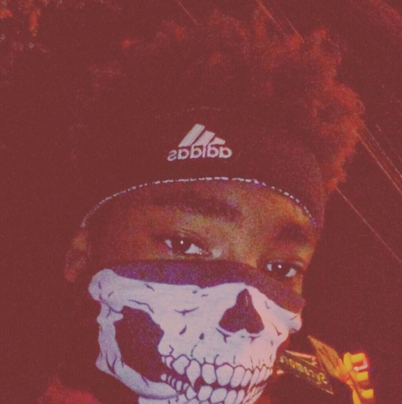 uglyyyplugg