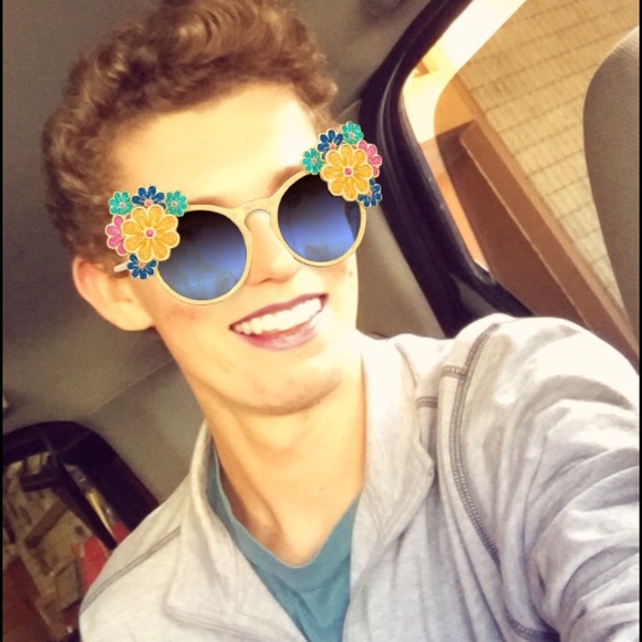 adam_a123
