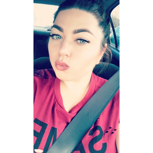 shes_vee