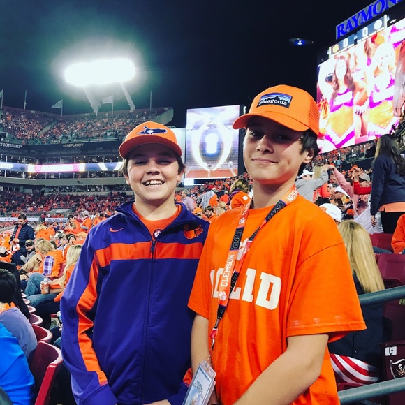 avery_b10