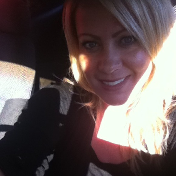 colleenyoung822