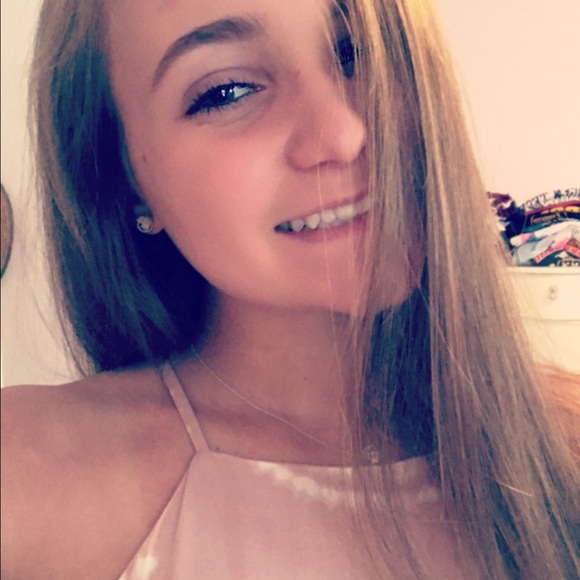 emilystantonnn