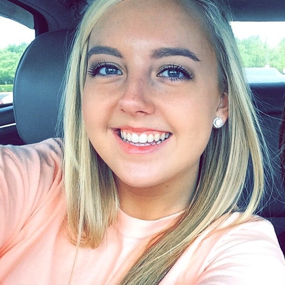 _alexispage