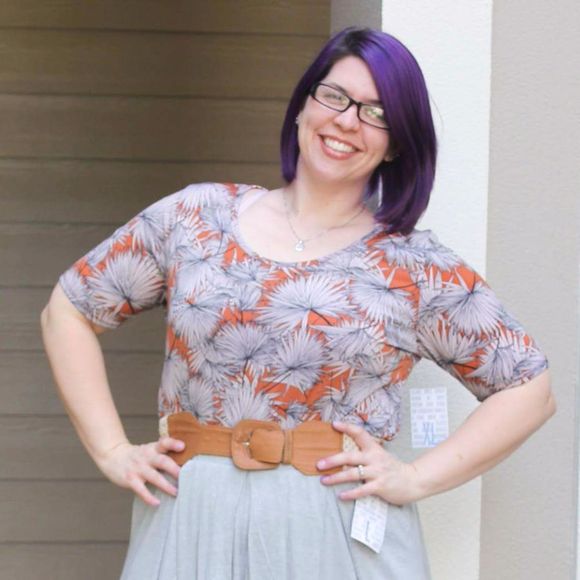 lularoelisaw