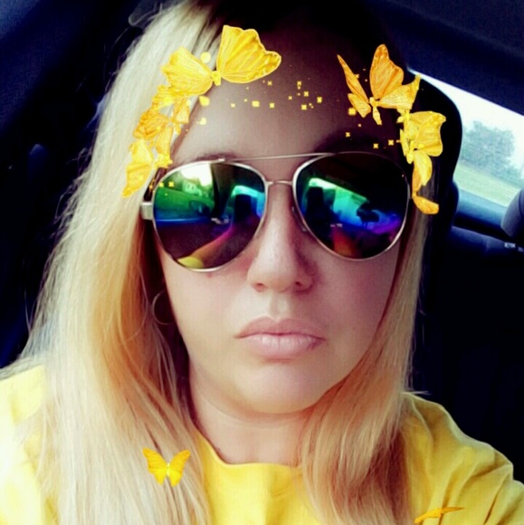 erin_nicole91