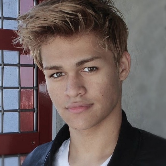 akajakewelch