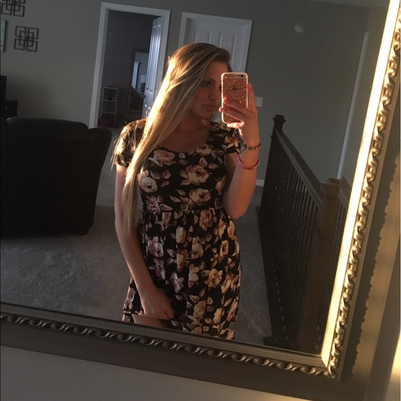 caroline_short