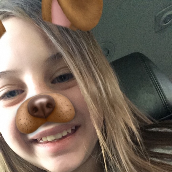 b_ella06