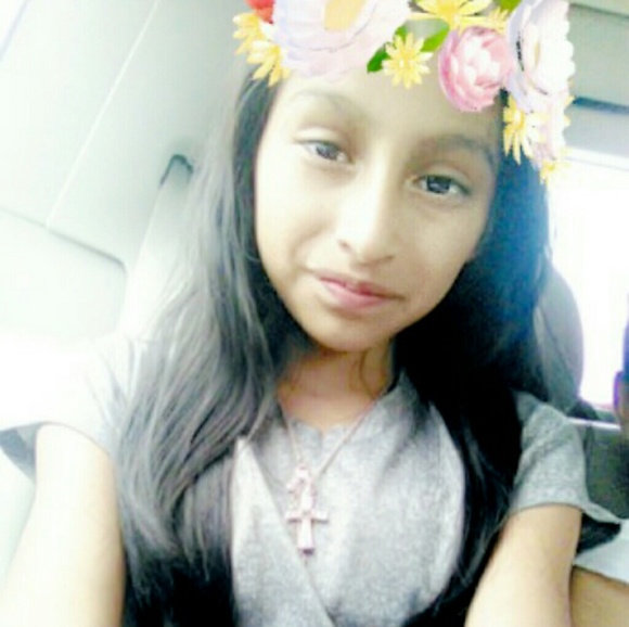 jenni_with_bows