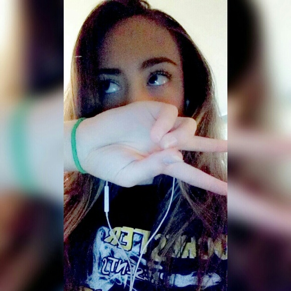 kelsie_raeee