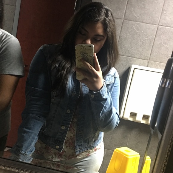 alliselfxes