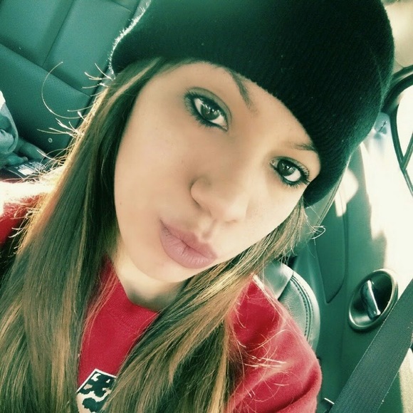 qwueencee_89