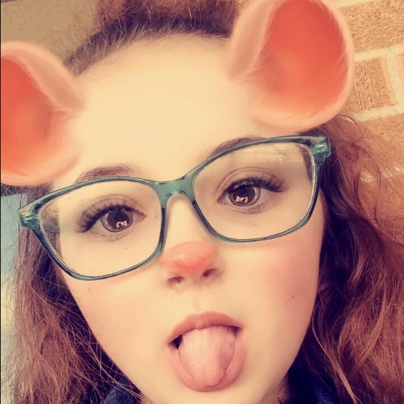 michaela_kirk