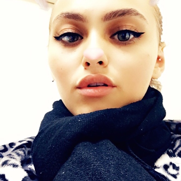 makailacn