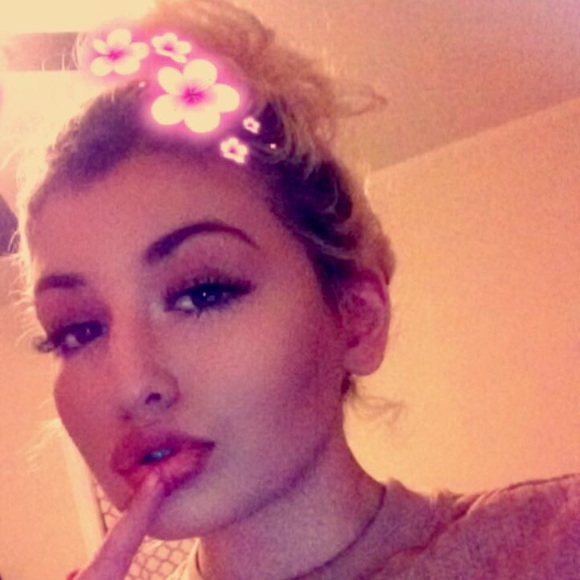 victoria_garr