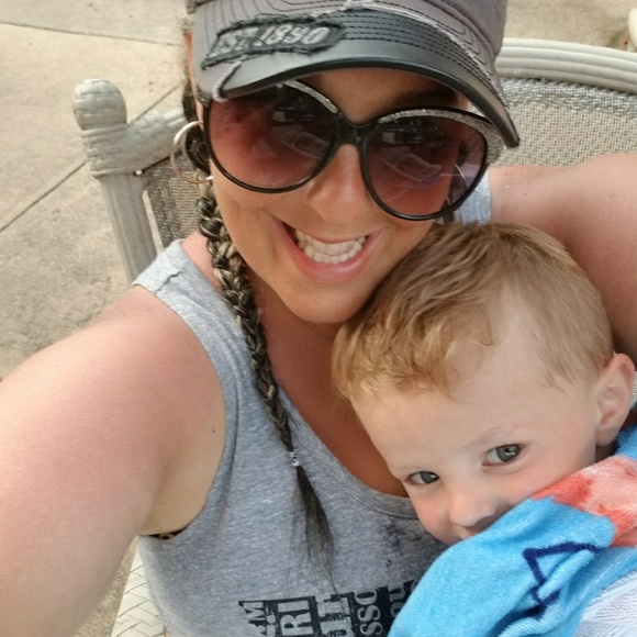 nikkiblevins82