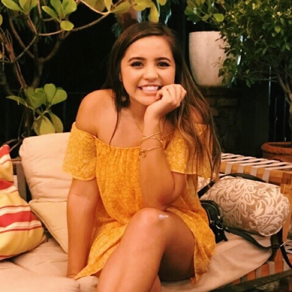 janessacorrin