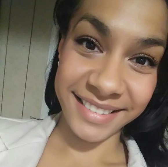 melenie_newton