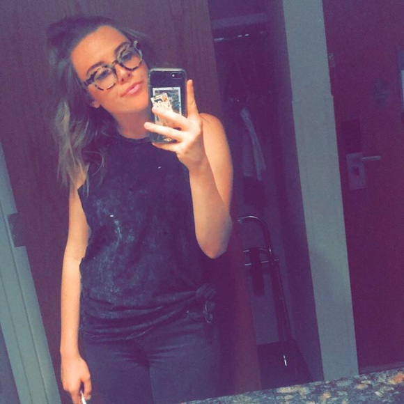 carlyjmont