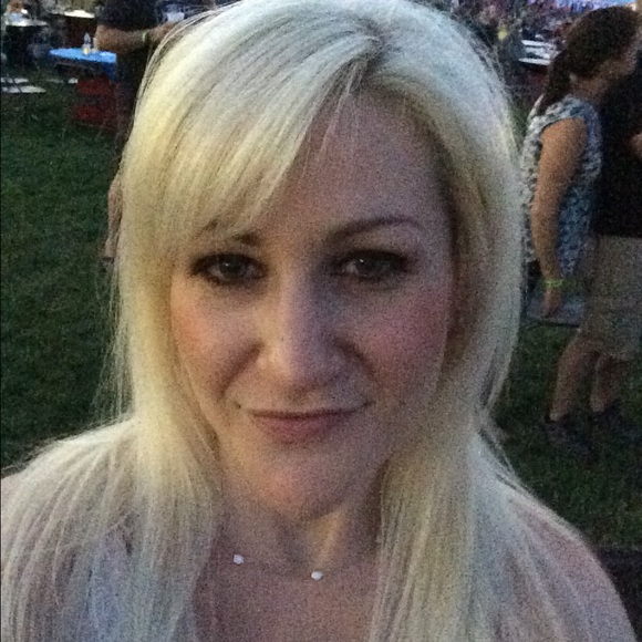 nicolerocks34