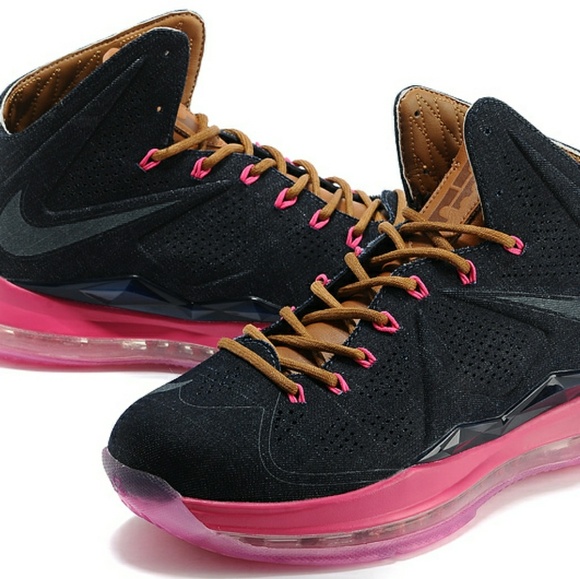 sneaker_assualt