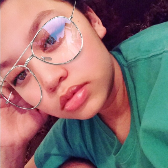 leilani__