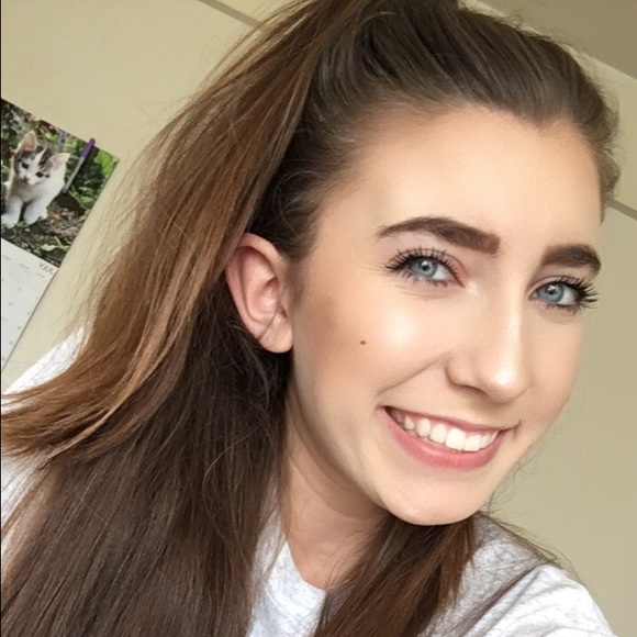 melodyybrunns