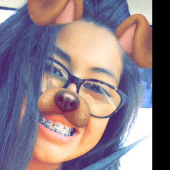 Poshmark profile picture for @mci