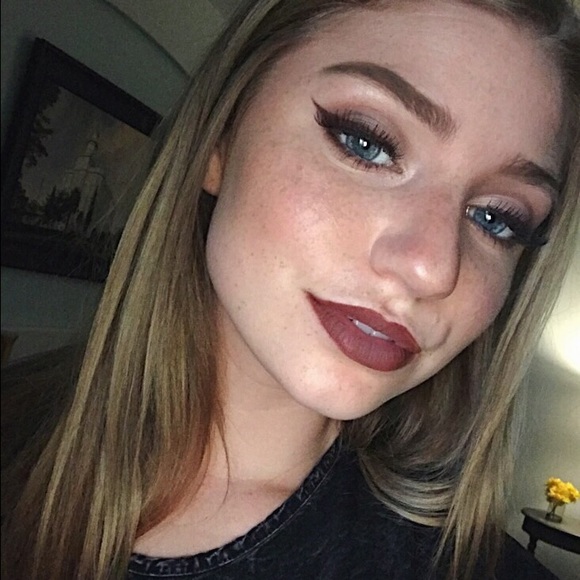 kenzyybarlow
